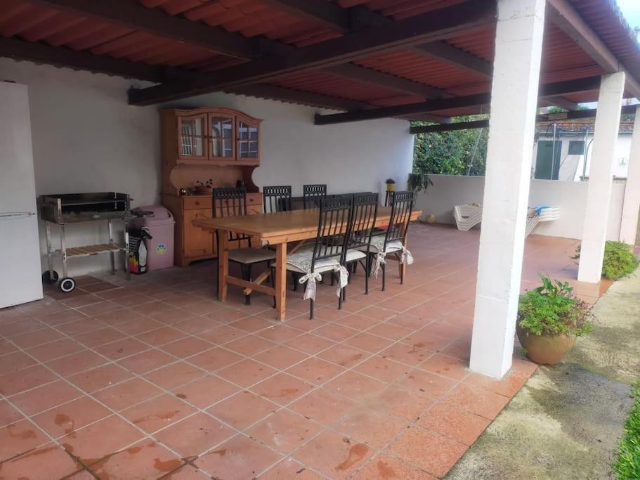 Amplia Casa Familiar Villa Понтеведра Екстериор снимка