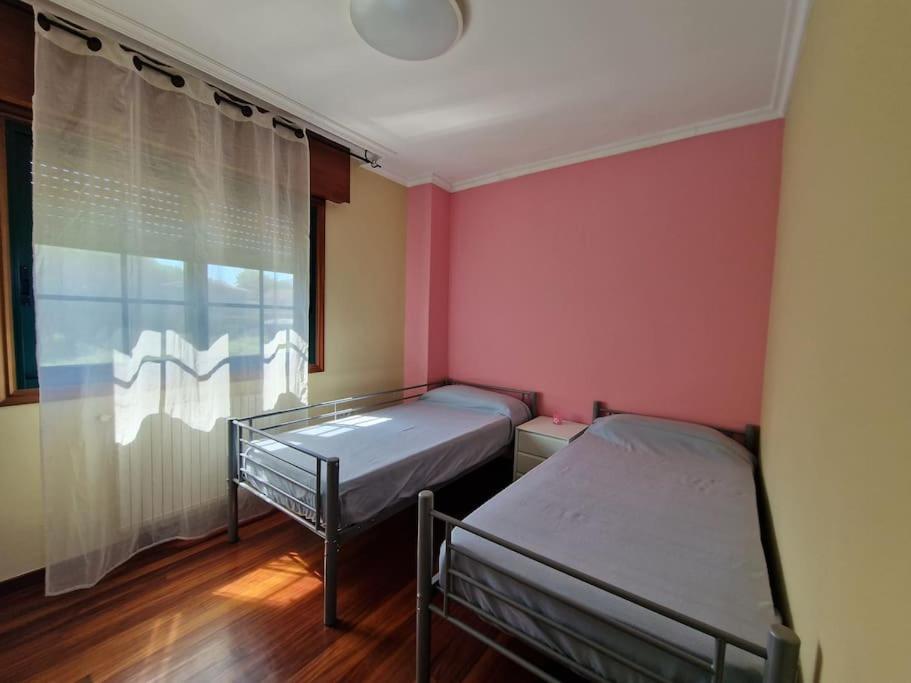 Amplia Casa Familiar Villa Понтеведра Екстериор снимка